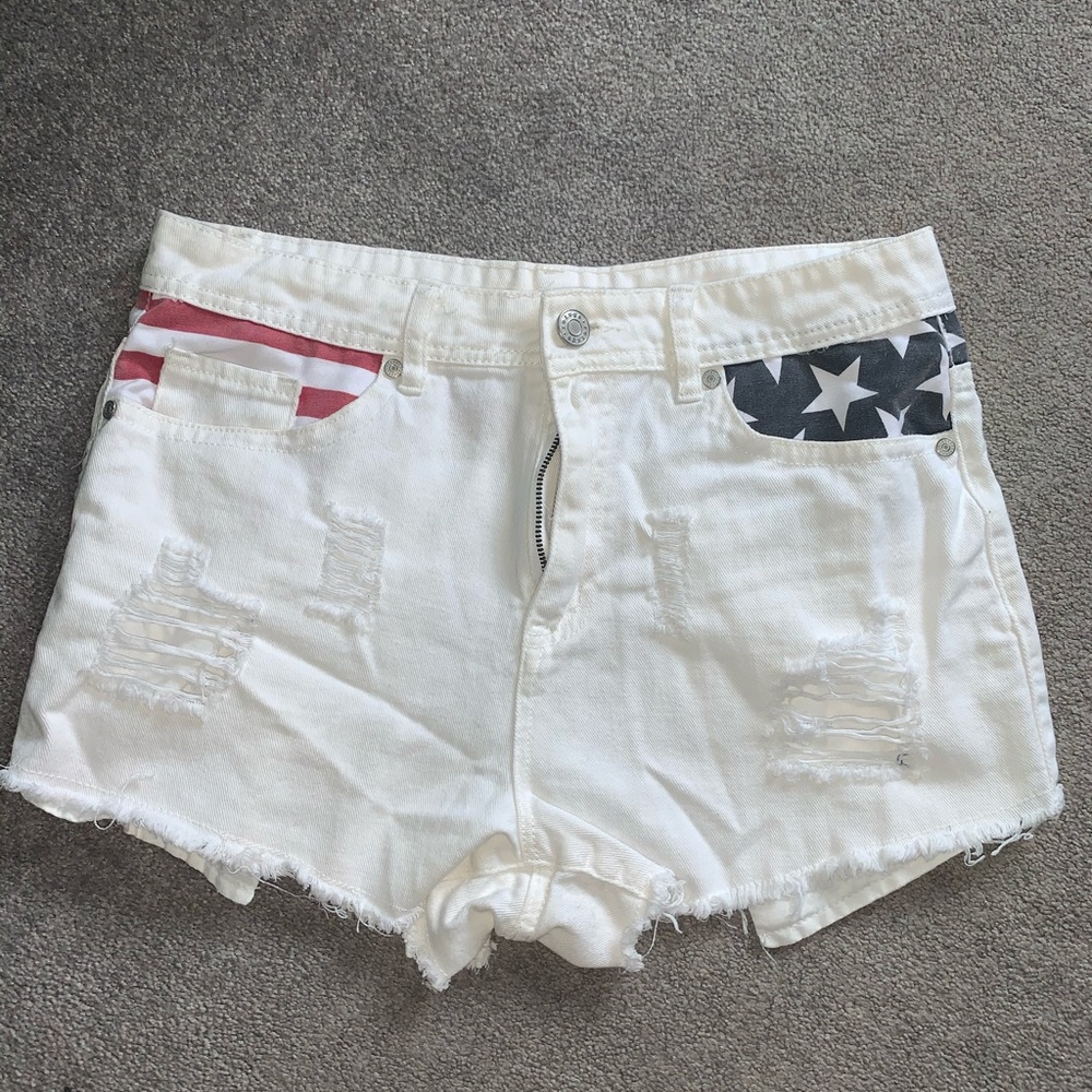 America Shorts